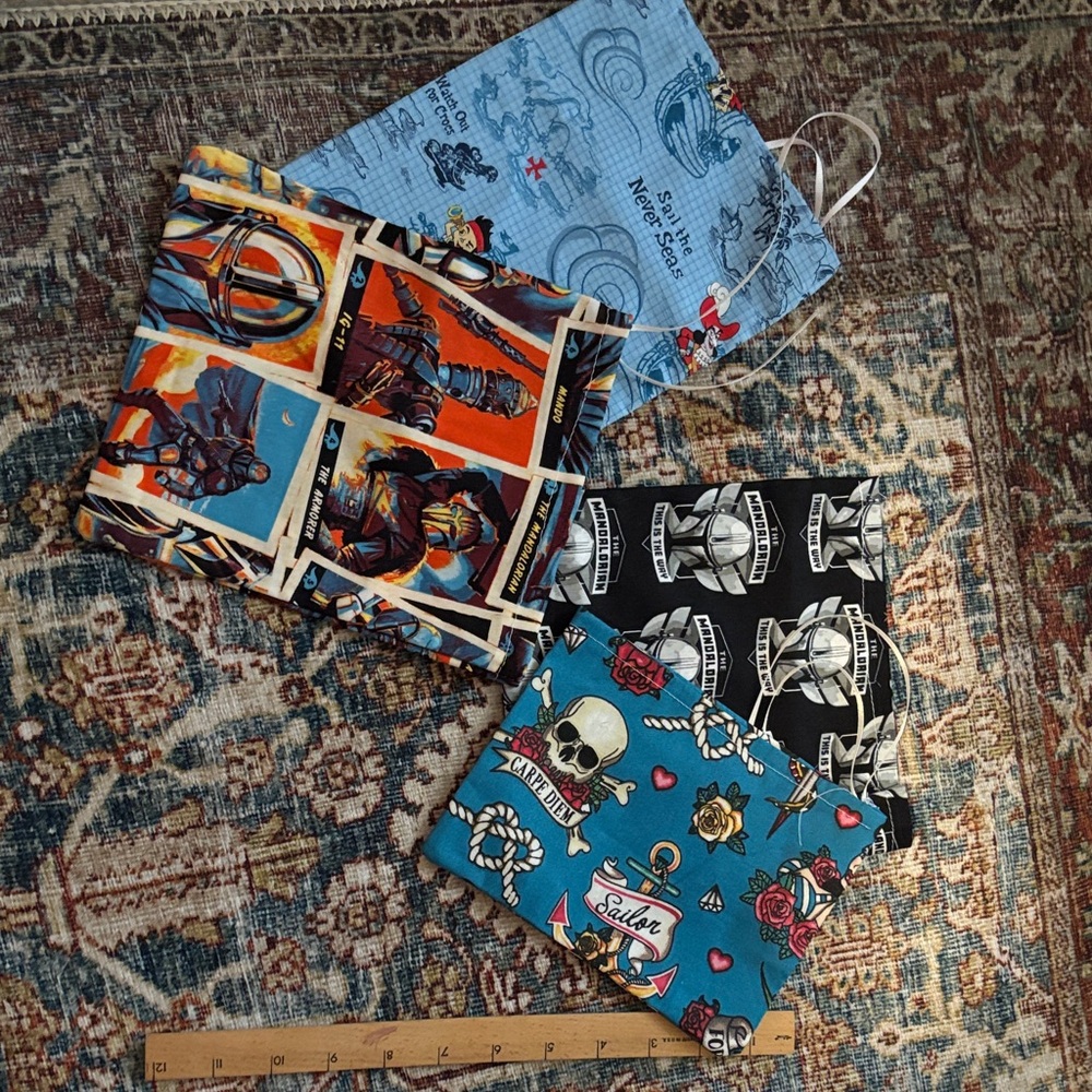 Set of 4 fabric gift bags